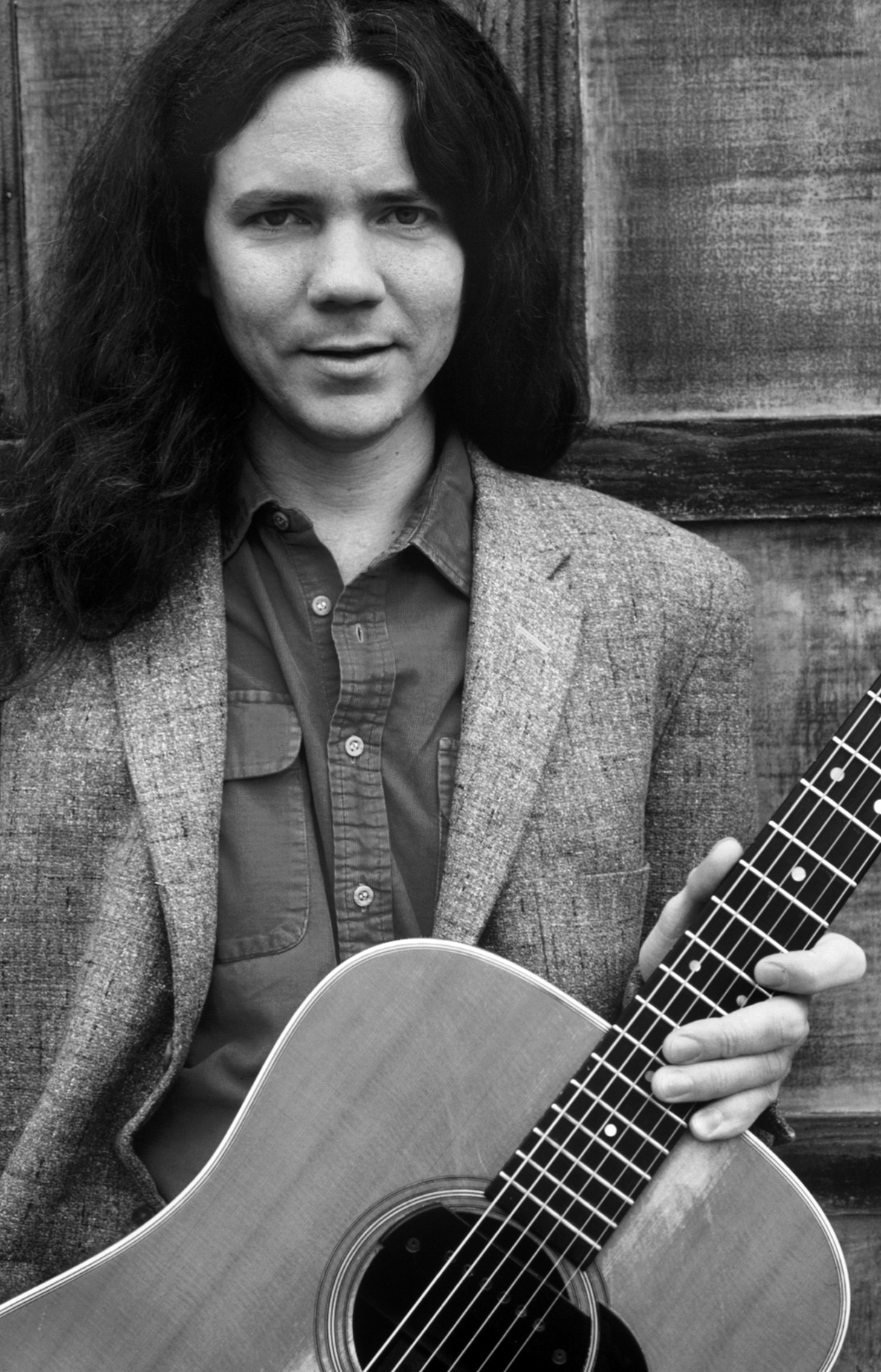 Michael Hedges_1BW_by-Irene-Young